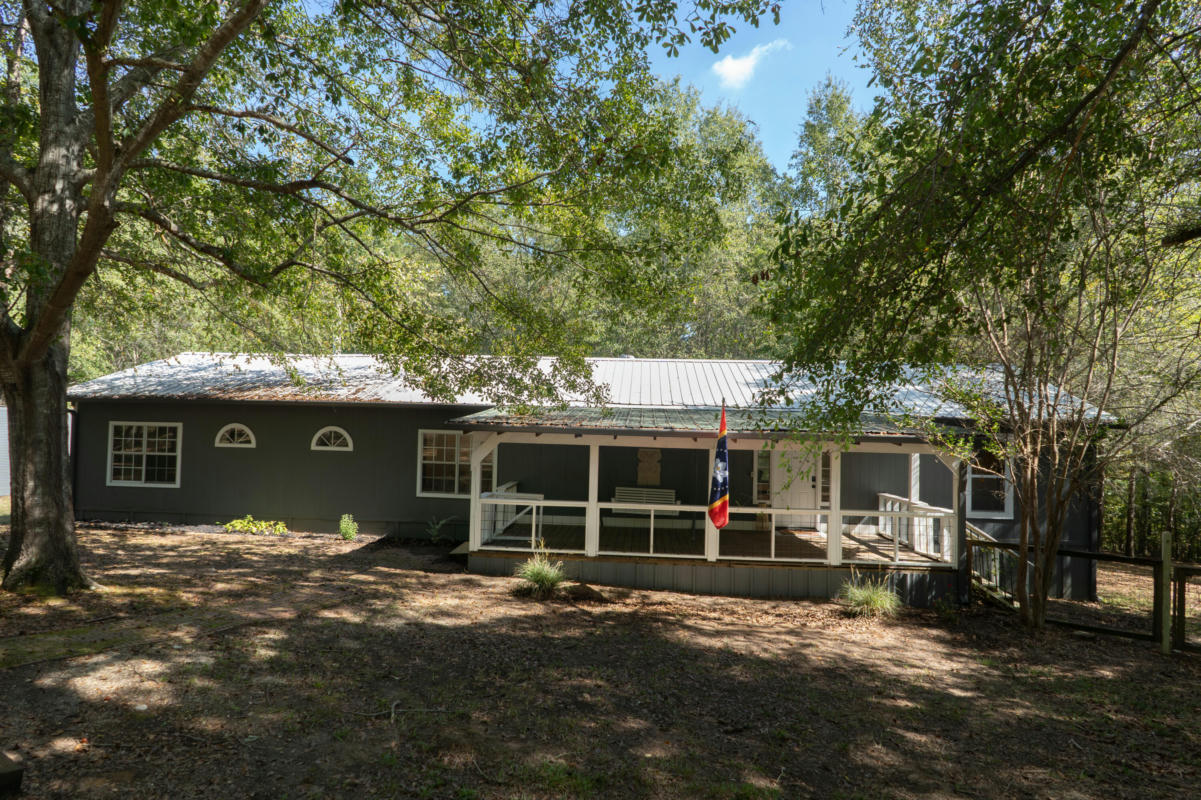 117 COUNTY ROAD 139, ABBEVILLE, MS 38601, photo 1 of 35