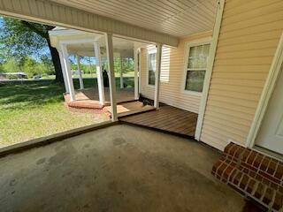 1616 GLOVER DR, CORINTH, MS 38834, photo 2 of 22